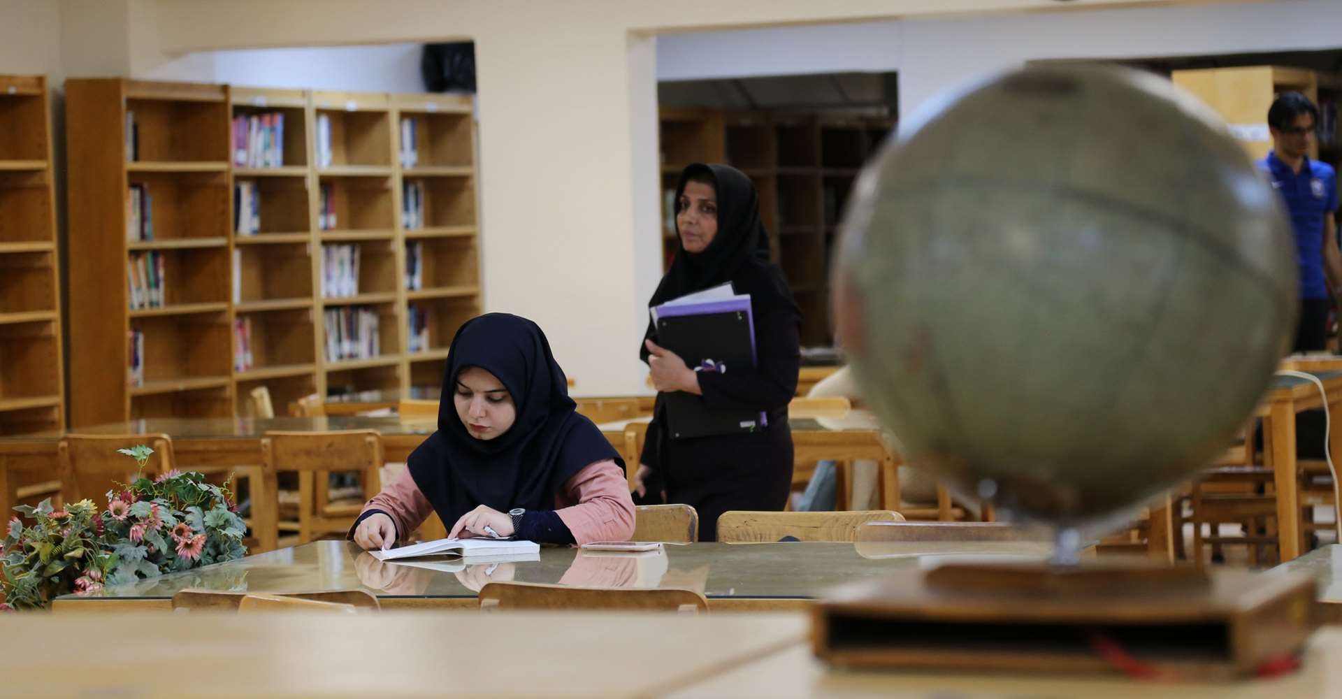 کتابخانه مرکزی5